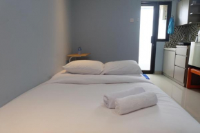Nice and Strategic Studio Kebagusan City Apartment By Travelio